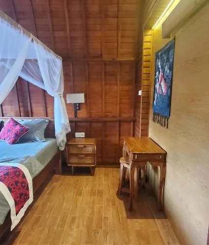 Villa Sweet Villa, Private